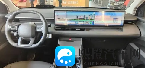 2025年现代销量最好的三款车型分别是伊兰特、途胜L和库斯途-3