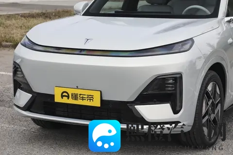 家庭用车别只看理想L9!深蓝S09几大核心优势,让全家人都满意-2