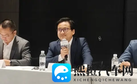 比亚迪李云飞:坚持磷酸铁锂电池路线-1