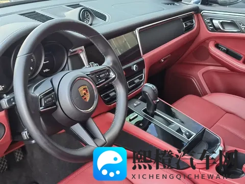 丰年经继拇中文3的特色和影响：汽车革命新篇章：揭秘未来驾驶新体验-1