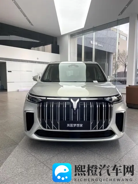 岚图汽车10 月交付攀升至17218辆再添新高，旗舰SUV 泰山将震撼上市-1