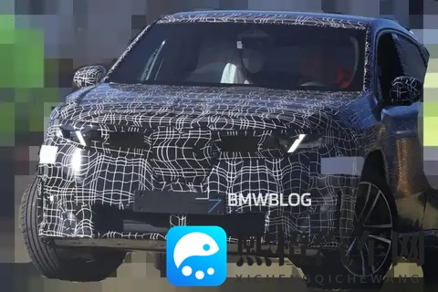 这才是年轻人的玩具,低趴轿跑+6秒级提速,还有弹射起步-1