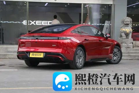 星途放大招!置换补贴1万元,配雪豹四驱,2025款星纪元ES香吗?-1