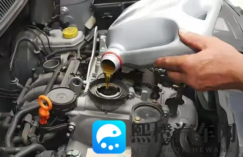 机油多久换一次?2025实测+车型适配指南,新手避坑不花冤枉钱-3