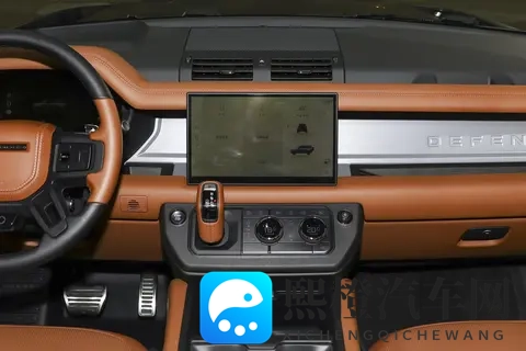 路虎卫士深度体验：V8 版 4 秒破百，硬派越野也能当家用-2