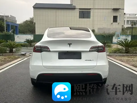 欧美艳星欧美护士：欧美性感明星与护理界风采展示-2