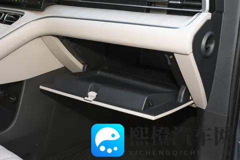 增程车又出黑马！1268万起，1240km续航，细节拉满-2