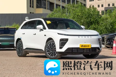 11月买车的都疯了！星纪元ET科技平权，花小钱享受好东西-2