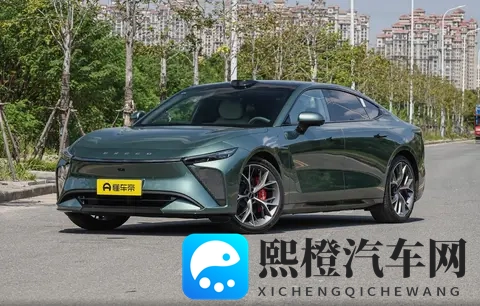 11月买车好时机！星纪元ES：增程+纯电动力，3米轴距，15万级-2