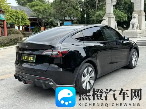 15万多拿下Model Y,23年上牌,代步家用真香?-2