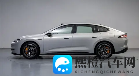 预售区间 1199-1599 万元 长安启源 A06 将于 11 月 9 日上市-3