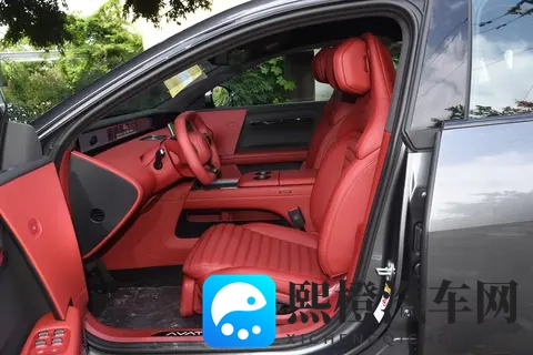 2049 万起！阿维塔 06 Elite 版上市，智驾配置够顶？-1