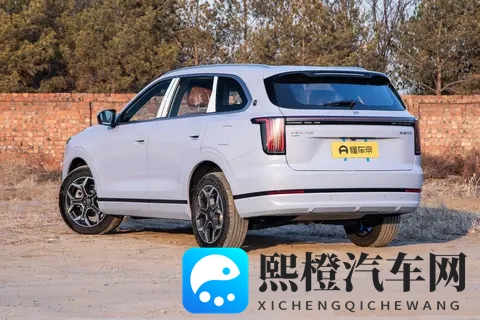 15万级家用中型 SUV 选择！捷途山海 L7 PLUS，把 移动小家开进生活-1