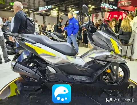 米兰车展丨无极SR125 GTS首次亮相,战斗感十足的龙骨踏板-3