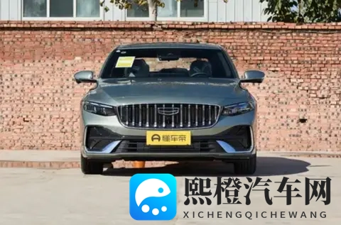 秋天买车纠结症又犯了？这台中国轿车让我重新认识豪华二字-3