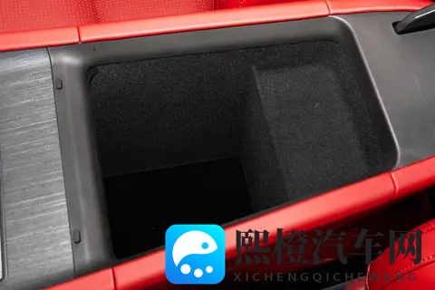 开了阿维塔12 2026款四激光版,发现它比想象中更好开-2