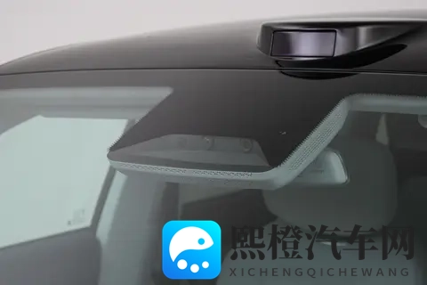 探秘2025款星纪元ET增程版 四驱至臻尊享:豪华与实用的结合-2