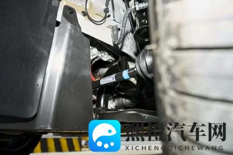 10万级家用MPV市场新标杆!五菱星光730 PHEV来了-1