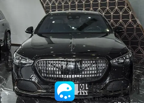 落地价格超404万!60T+612马力+熏黑轮毂!这台奔驰车确实少见-3