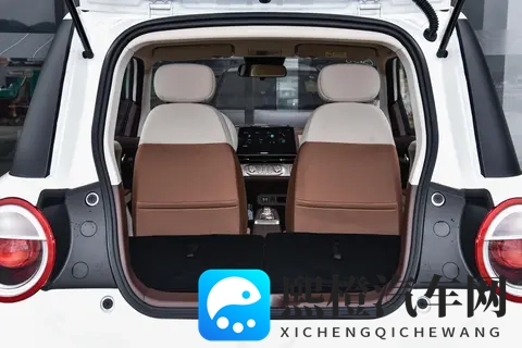 2025 款长安 Lumin 车型细节梳理:含实际驾驶体验与选择建议-2