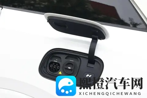 从家庭需求出发,乐道 L90 六座 Ultra 版实用价值解析-2