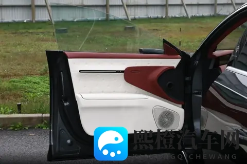 详解全新阿维塔12：可油可电，还标配4颗激光雷达+华为乾崑ADS 4-3