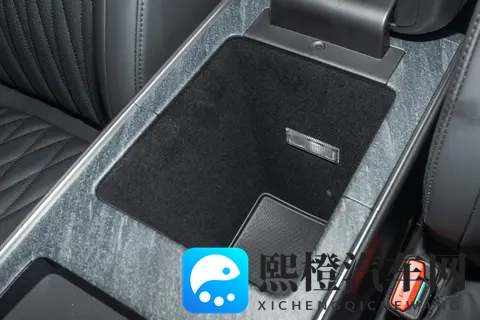 C级大五座SUV，空间宽敞、续航长，性价比也算可以了-星纪元ET-3