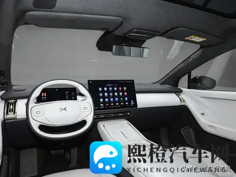 小鹏P7+ 20万级家用智能轿跑的均衡之选-2