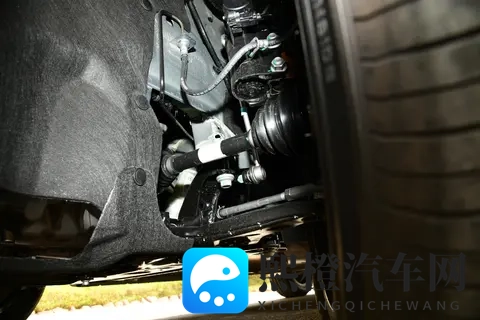 15万买磁悬浮豪华七座SUV,20T+8AT,家用太香了-1