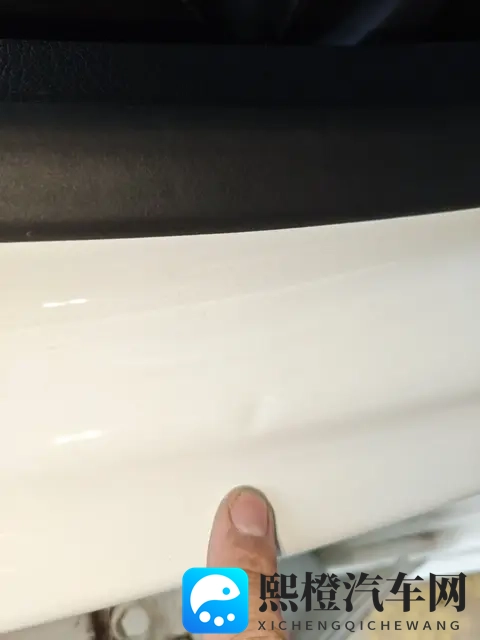 112万拿下白色奔驰A级，2021年一手车，都市白领通勤优选-3