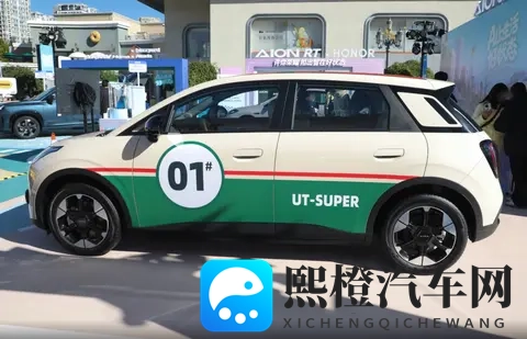 又一款新车上市,续航500km,99秒换电,499万起-2