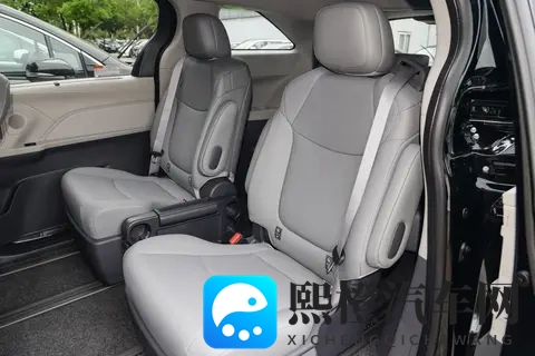 丰田赛那：车型配置解析与性价比推荐-2