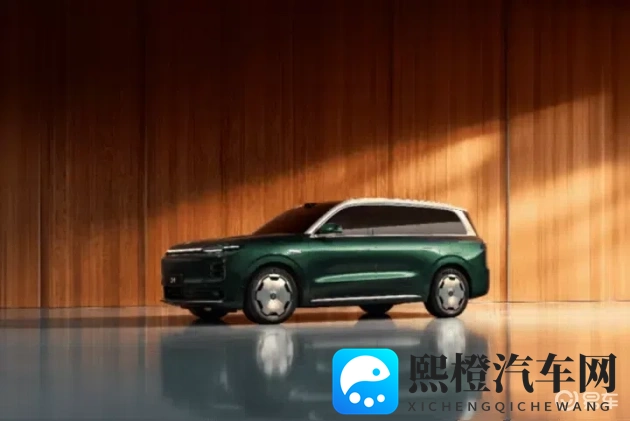 葵千惠激烈顶级潮喷V888:葵千惠极致狂潮喷泉V888引关注-1