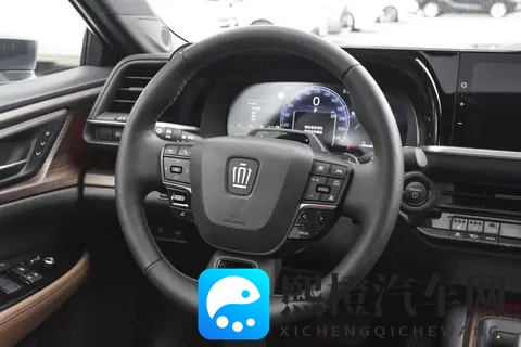 深圳粤B车辆如何申请FV_FU两地牌？-1