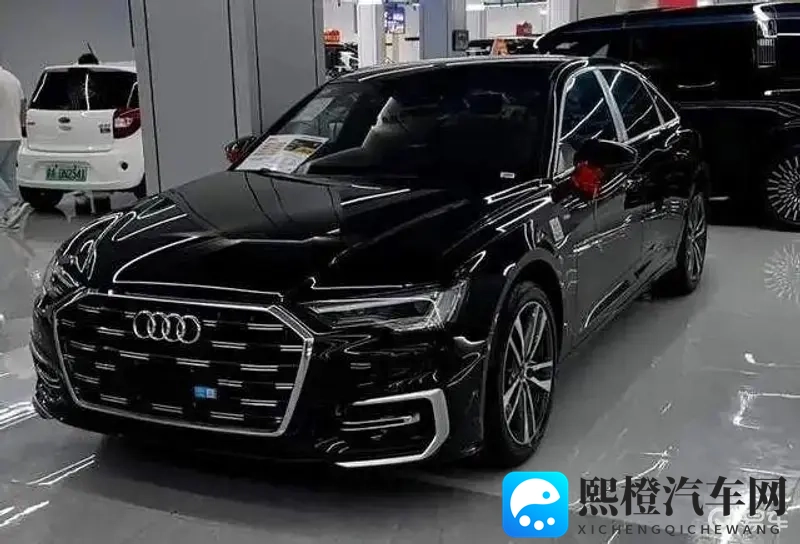 女生把筷子：少女巧妙使用餐具，展现优雅用餐瞬间-2