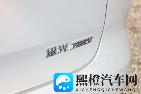 预售768万起 五菱星光730将于11月正式上市-3