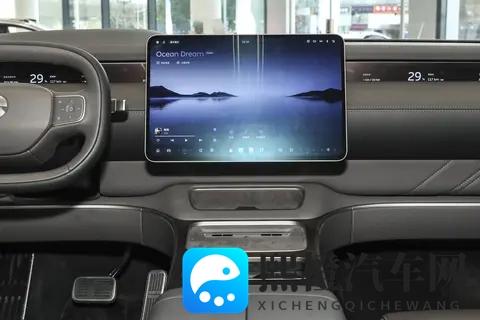 深度体验蔚来ET9：科技重新定义豪华，行政旗舰的新选择-3