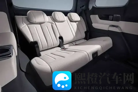 1968 万起享云辇 + C智驾，比亚迪夏四版本配置详解-1