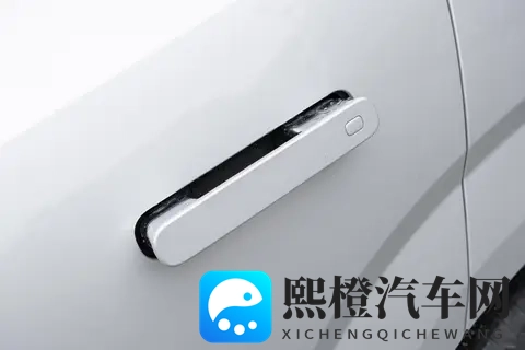 家庭出行的可靠伙伴：腾势N8L深度体验分享-1