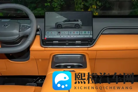 17 万拿下纯电 SUV?东风奕派eπ008 :空间、续航、配置够家用吗?-2