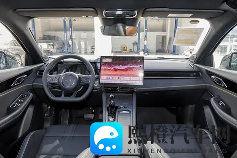 燃油车也开始卷智能？第三代领克 03：272马力+8AT变速箱 + 39 项辅助-3