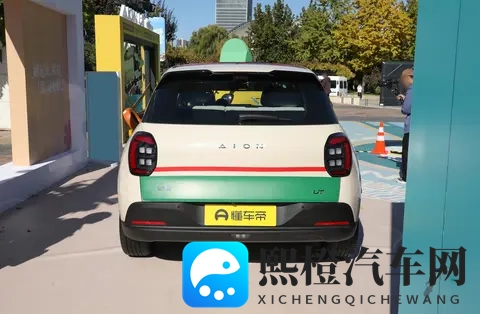 打屁股 网站脱裤子打屁股：汽车市场竞争揭秘：网站热议品牌“裸露”优势-2