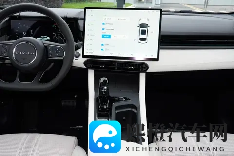 年底想买燃油车?这款 “狠角色” 别错过!聊聊第三代领克03-3