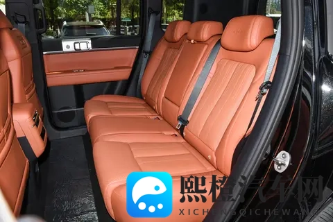 科技与实用的平衡之选:方程豹钛7 135KM两驱Pro版深度体验-1