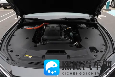 皇冠（进口）“至享版” 和 “至尊版”两个配置到底该怎么选？-3