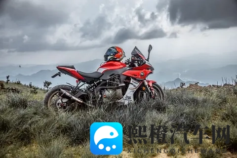 摩托车主明知装射灯会被罚,为何还铤而走险?-1