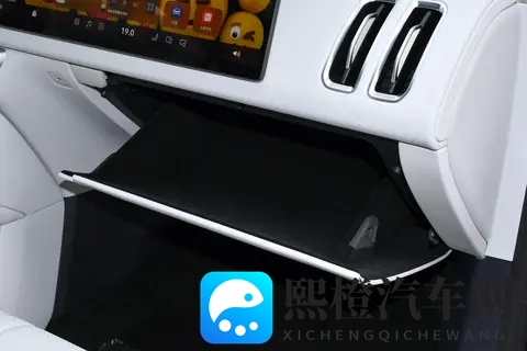 深蓝S09对比传祺向往S9，哪款更适合你的家庭？-1