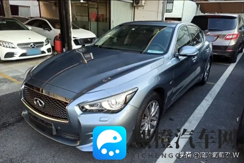 开8年的英菲尼迪碾压新车 老司机拍桌 这3处优势 新款根本比不了-2