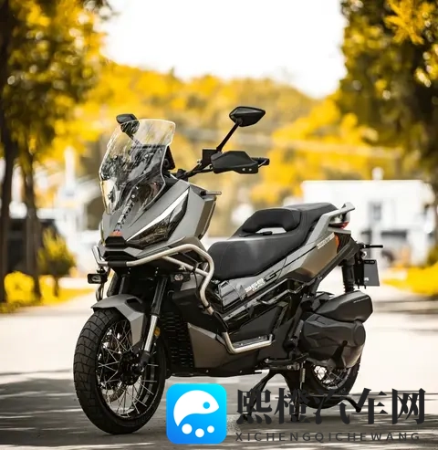 300CC踏板界“四大天王”:亲民、稳定、昂贵、好玩谁是你的菜-1