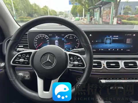 一区综合：新能源汽车崛起，汽车市场新趋势解析-2